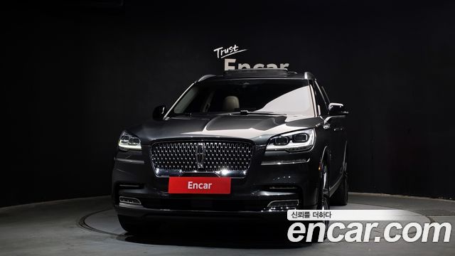 Lincoln Aviator (II) 3.0 Reserve  AWD 2020 — фото 3