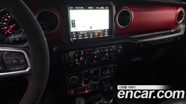 Jeep Wrangler (JL) 2.0 Rubicon Power Top 4Door 2021 — фото 16
