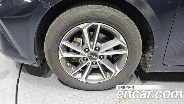 Kia K3 (II) 1.6 Prestige 2022 — фото 5