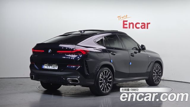 BMW X6 (G06) xDrive40i M Sport 2024 — фото 2