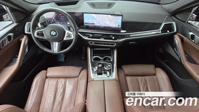 BMW X6 (G06) xDrive40i M Sport 2024 — фото 7
