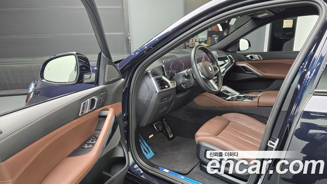 BMW X6 (G06) xDrive40i M Sport 2024 — фото 10