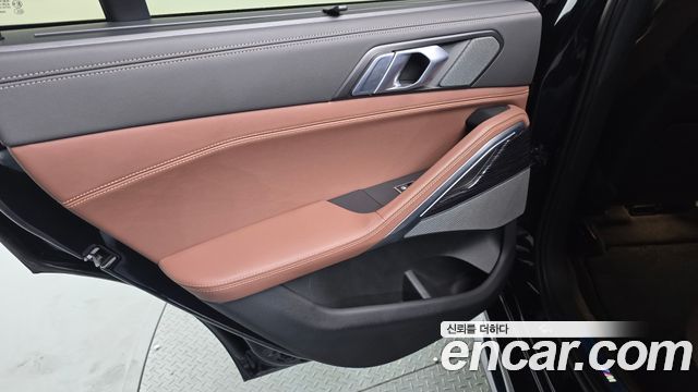BMW X6 (G06) xDrive40i M Sport 2024 — фото 25