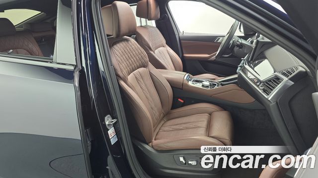BMW X6 (G06) xDrive40i M Sport 2024 — фото 26