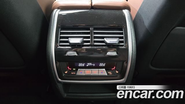 BMW X6 (G06) xDrive40i M Sport 2024 — фото 29