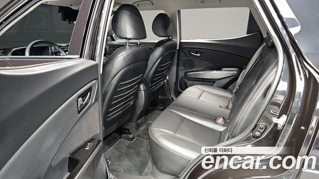 KG Mobility (SsangYong) Tivoli 1.5 2WD V5 2025 — фото 11