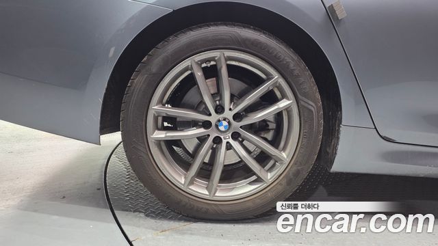 BMW 5 Series (G30) 520d xDrive M Sport Package Plus 2019 — фото 5