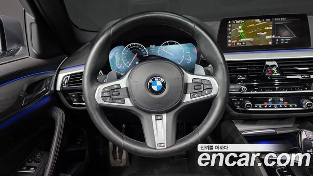 BMW 5 Series (G30) 520d xDrive M Sport Package Plus 2019 — фото 14