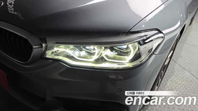 BMW 5 Series (G30) 520d xDrive M Sport Package Plus 2019 — фото 22