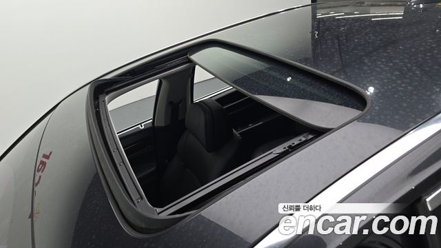 BMW 7 Series (F01) 750Li 2011 — фото 18