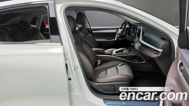 Hyundai Grandeur (IG) 2.5 Premium Choice 2021 — фото 26