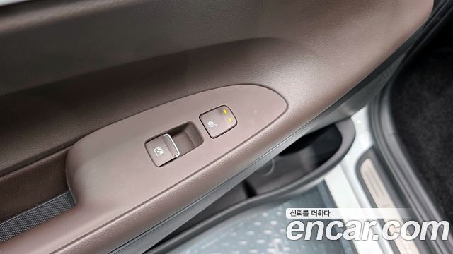 Hyundai Grandeur (IG) 2.5 Premium Choice 2021 — фото 30