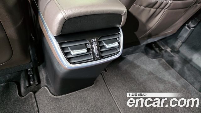 Hyundai Grandeur (IG) 2.5 Premium Choice 2021 — фото 31
