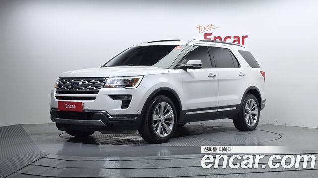 Ford Explorer 2.3 Limited 4WD 5th