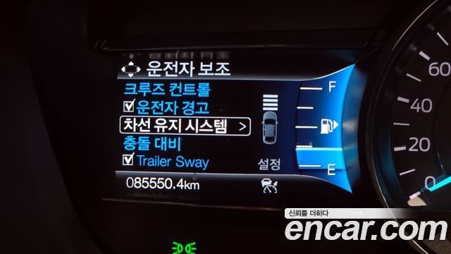Ford Explorer 2.3 Limited 4WD 5th 2019 — фото 18