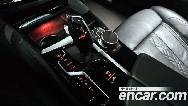 BMW 6 Series GT (G32) 630i xDrive M Sport 2023 — фото 9