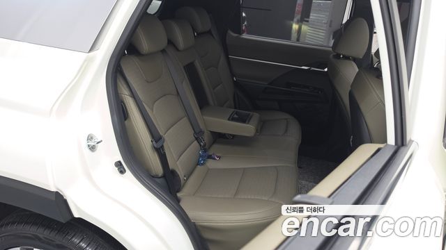 KG Mobility (SsangYong) Torres Gasoline 1.5 2WD T7 2023 — фото 15