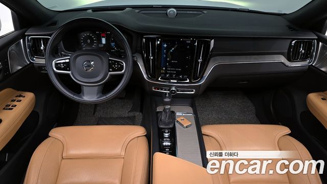 Volvo V60 Cross Country (II) T5 Pro AWD 2020 — фото 7