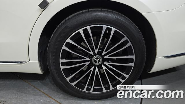 Mercedes-Benz S-Class (W223) S350 d 2021 — фото 21