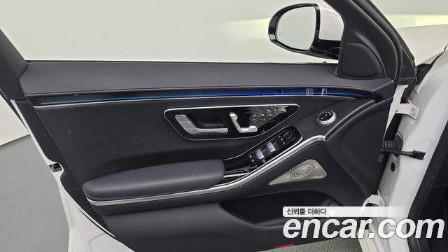 Mercedes-Benz S-Class (W223) S350 d 2021 — фото 24