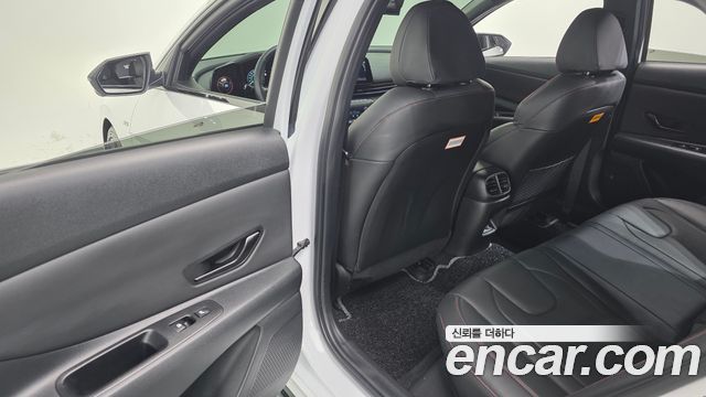 Hyundai Avante (CN7) 1.6 Inspiration N Line 2024 — фото 18