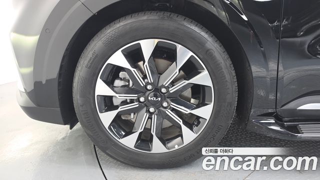 Kia Carnival (IV) Gasoline 9-seater Limousine(Special vehicle) 2023 — фото 5