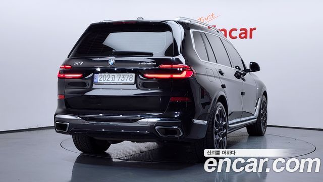 BMW X7 (G07) xDrive 40d M Sport 7 STR 2024 — фото 2