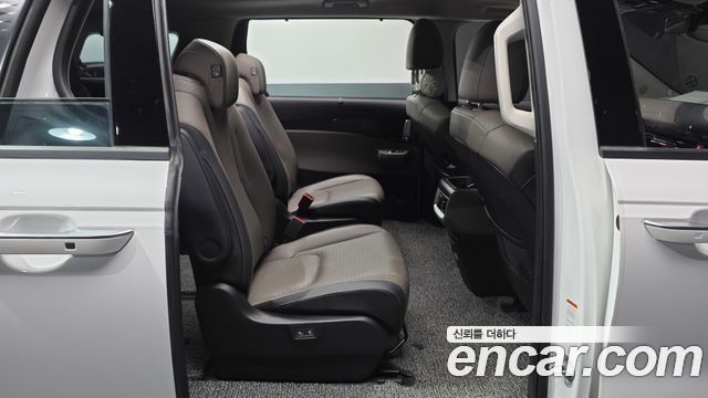 Kia Carnival (IV) Gasoline 9-Seater Signature 2024 — фото 11
