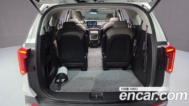 Kia Carnival (IV) Gasoline 9-Seater Signature 2024 — фото 17