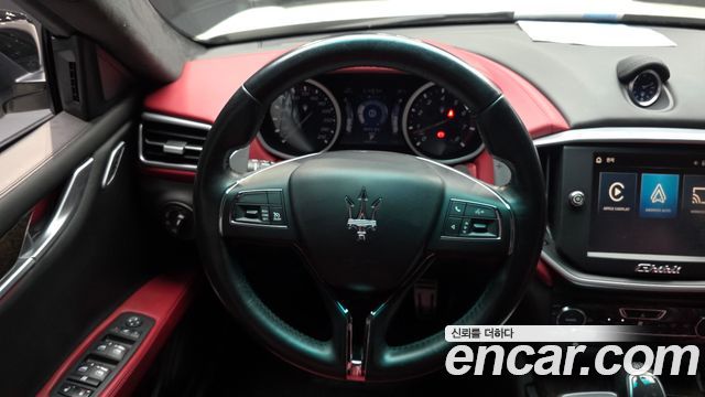 Maserati Ghibli 3.0S Q4 3rd 2015 — фото 13
