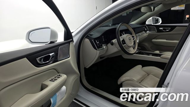 Volvo S60 (III) T5 Inscroption 2020 — фото 10