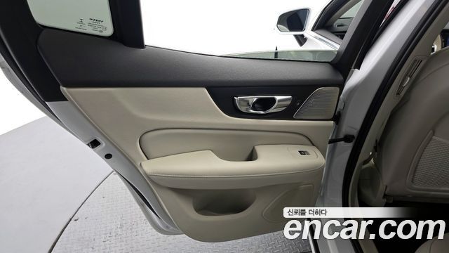 Volvo S60 (III) T5 Inscroption 2020 — фото 25