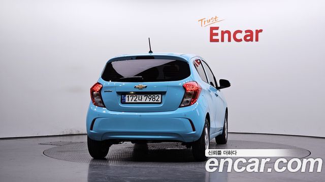 Chevrolet Spark LT 2021 — фото 4
