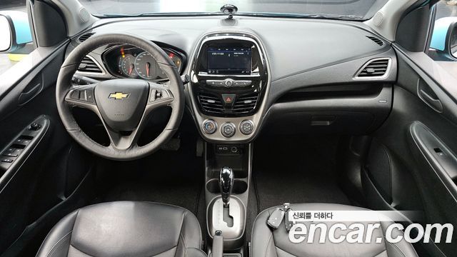 Chevrolet Spark LT 2021 — фото 7
