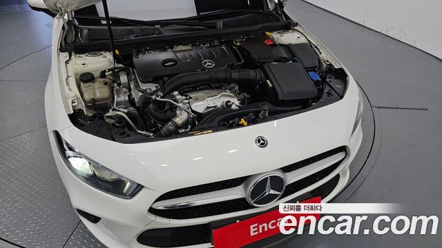 Mercedes-Benz A-Class (W177) A220 Sedan 2020 — фото 6