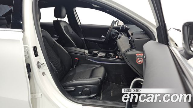 Mercedes-Benz A-Class (W177) A220 Sedan 2020 — фото 10