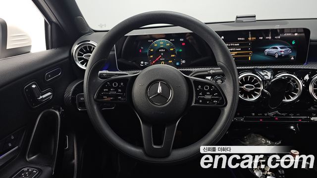 Mercedes-Benz A-Class (W177) A220 Sedan 2020 — фото 13