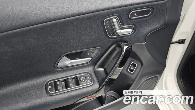 Mercedes-Benz A-Class (W177) A220 Sedan 2020 — фото 18