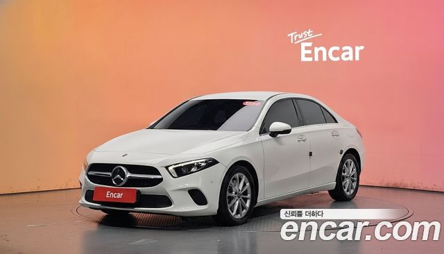 Mercedes-Benz A-Class (W177) A220 Sedan 2020 — фото 1