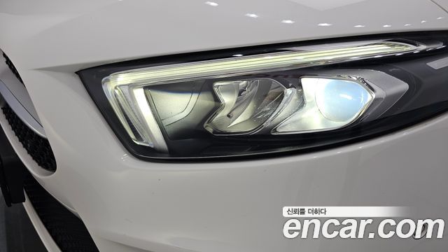 Mercedes-Benz A-Class (W177) A220 Sedan 2020 — фото 22