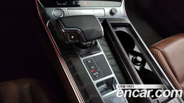 Audi A6 (C8) 40 TDI Quattro Premium 2020 — фото 9