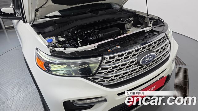 Ford Explorer (VI) 2.3 LimIted 4WD 2022 — фото 6