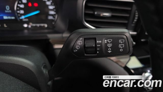 Ford Explorer (VI) 2.3 LimIted 4WD 2022 — фото 29