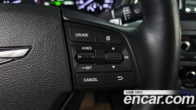 Genesis G80 3.3 GDI Premium Luxury 2018 — фото 15