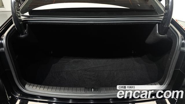 Genesis G80 3.3 GDI Premium Luxury 2018 — фото 17
