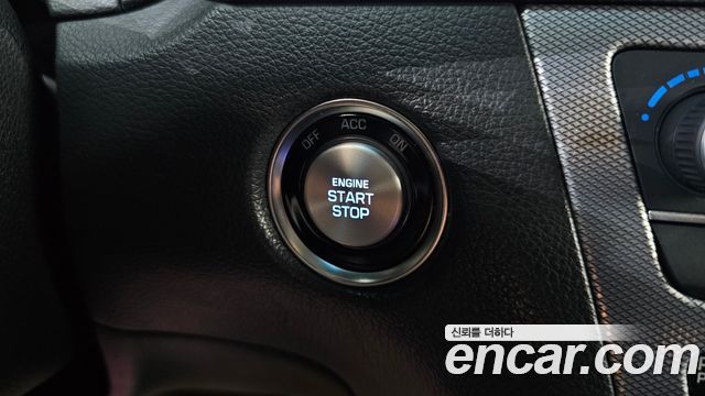 Genesis G80 3.3 GDI Premium Luxury 2018 — фото 28