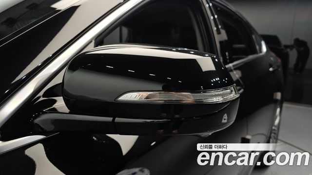 Genesis G80 3.3 GDI Premium Luxury 2018 — фото 35