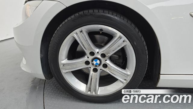 BMW 3 Series (E90) 328i convertible 2013 — фото 5