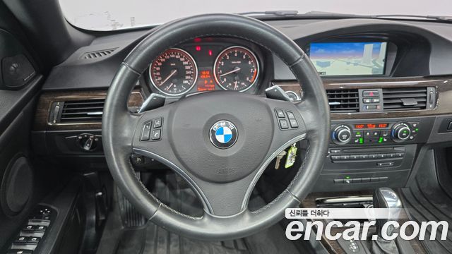 BMW 3 Series (E90) 328i convertible 2013 — фото 13