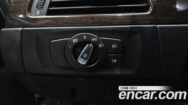 BMW 3 Series (E90) 328i convertible 2013 — фото 19